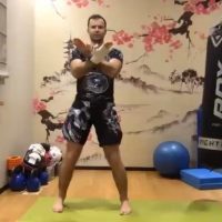 Sifu Modestas veda online treniruotę